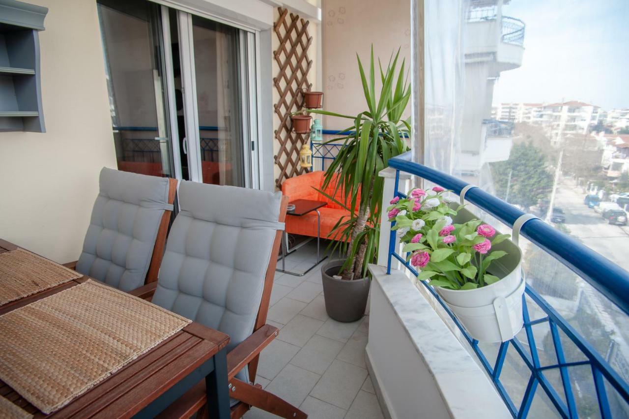Aegean Family Apartment Peraía Esterno foto