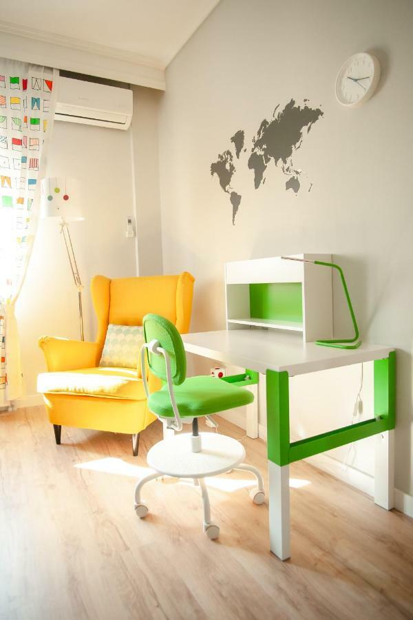 Aegean Family Apartment Peraía Esterno foto